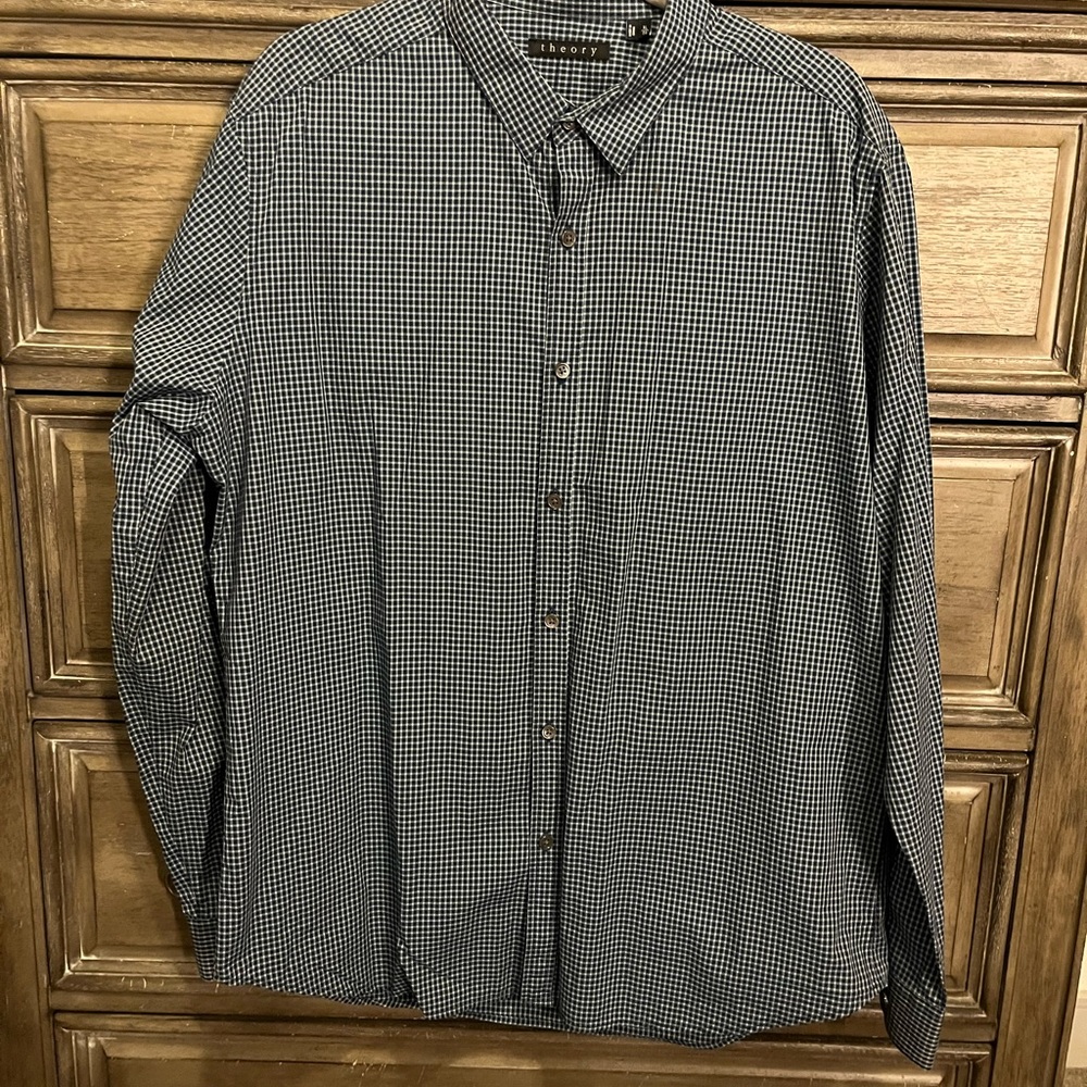 Theory long sleeve collared checkered shirt in size Xl
